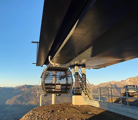 Image for Doppelmayr France construit la 1<sup>ère</sup> télécabine monocâble à 7 m/s