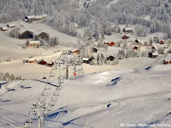 Image for L’Alpe du Grand Serre décale sa fermeture définitive d’un an