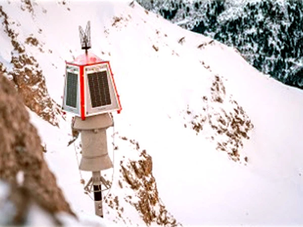 Image for Avenir Protections installe le système Apex® à Meribel et aux Arcs