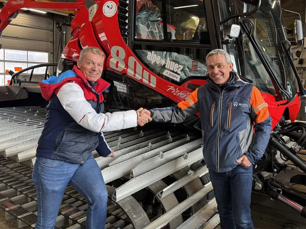 Image for Le 1<sup>er</sup> PistenBully 800 vient d&rsquo;être livré à la Sata (Alpe d’Huez)