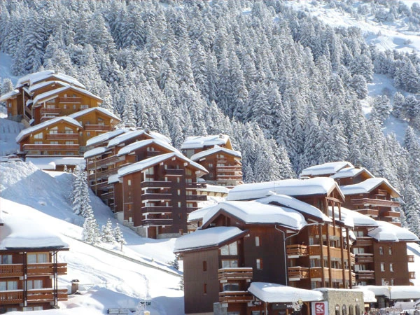 Image for Les prix de l’immobilier continuent de grimper dans les stations d’altitude des Alpes